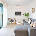 Gemini Villa Theológos