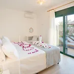 Villa Gemini