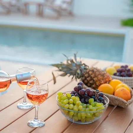 Gemini Villa Theológos